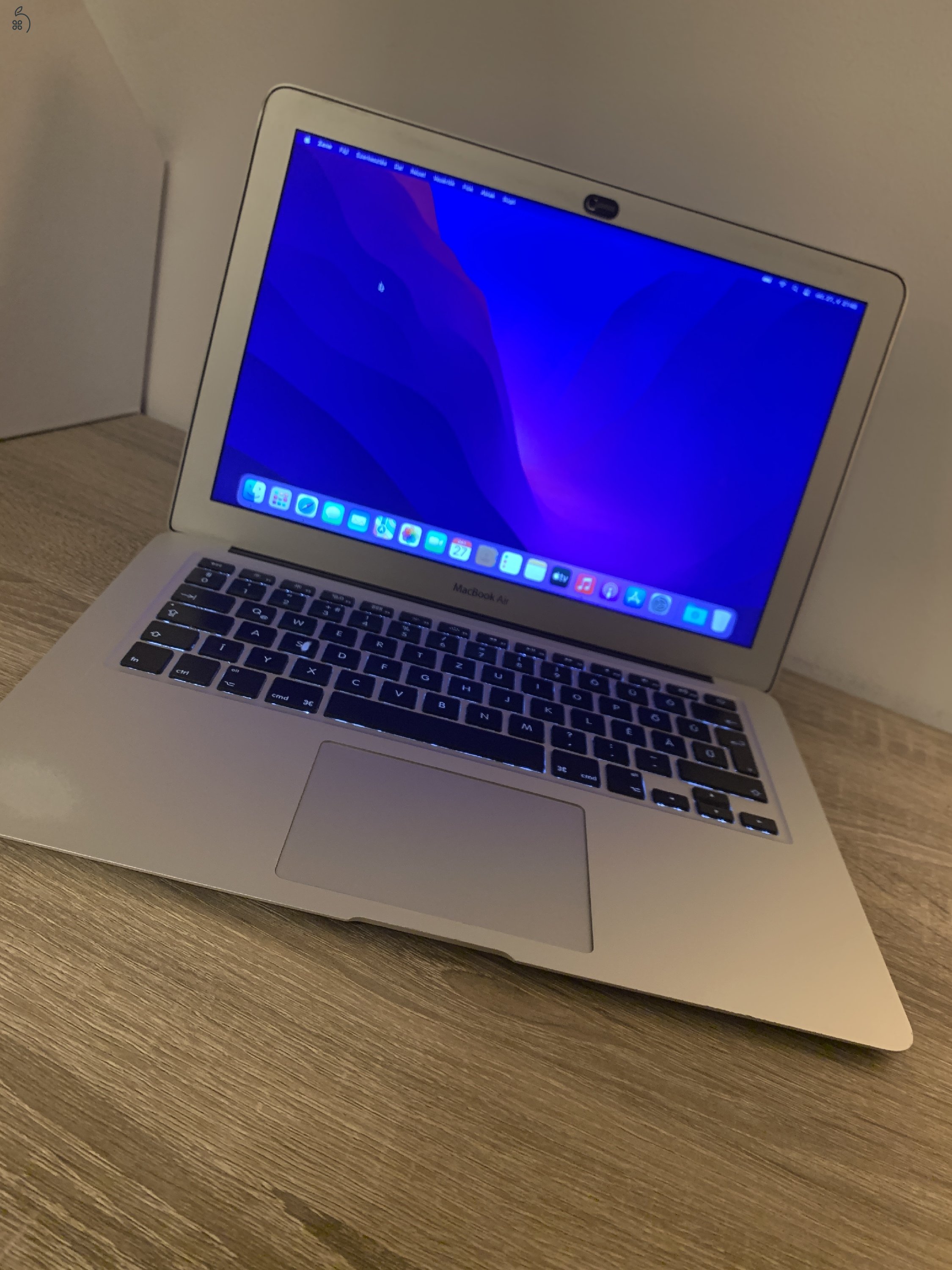 MacbookAir, 2015, 4GB, i5, 128GB, intel HD, 13