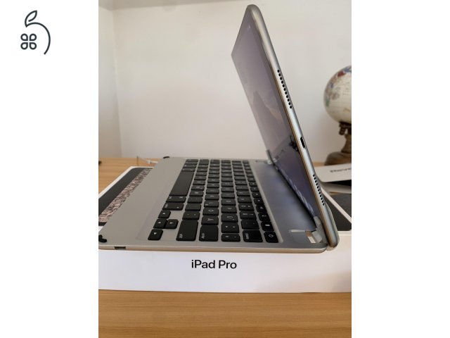 iPad pro 10.5 64GB WiFi+Cellular, + kiegészítők