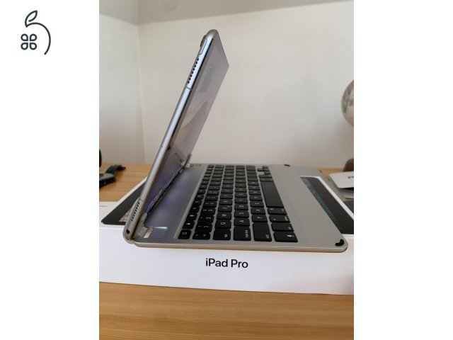 iPad pro 10.5 64GB WiFi+Cellular, + kiegészítők