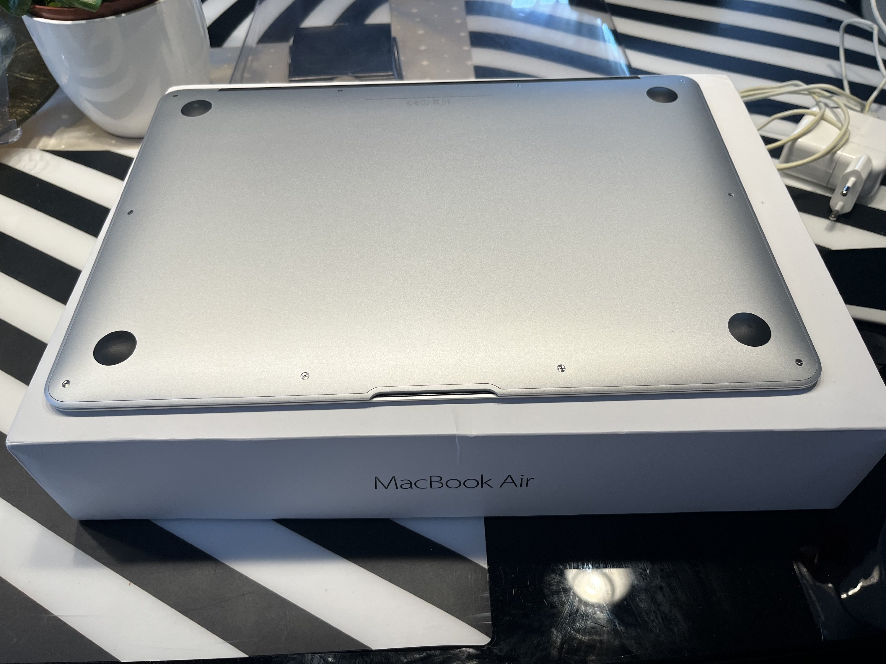 MacBook Air 13” ,2017 eladó!