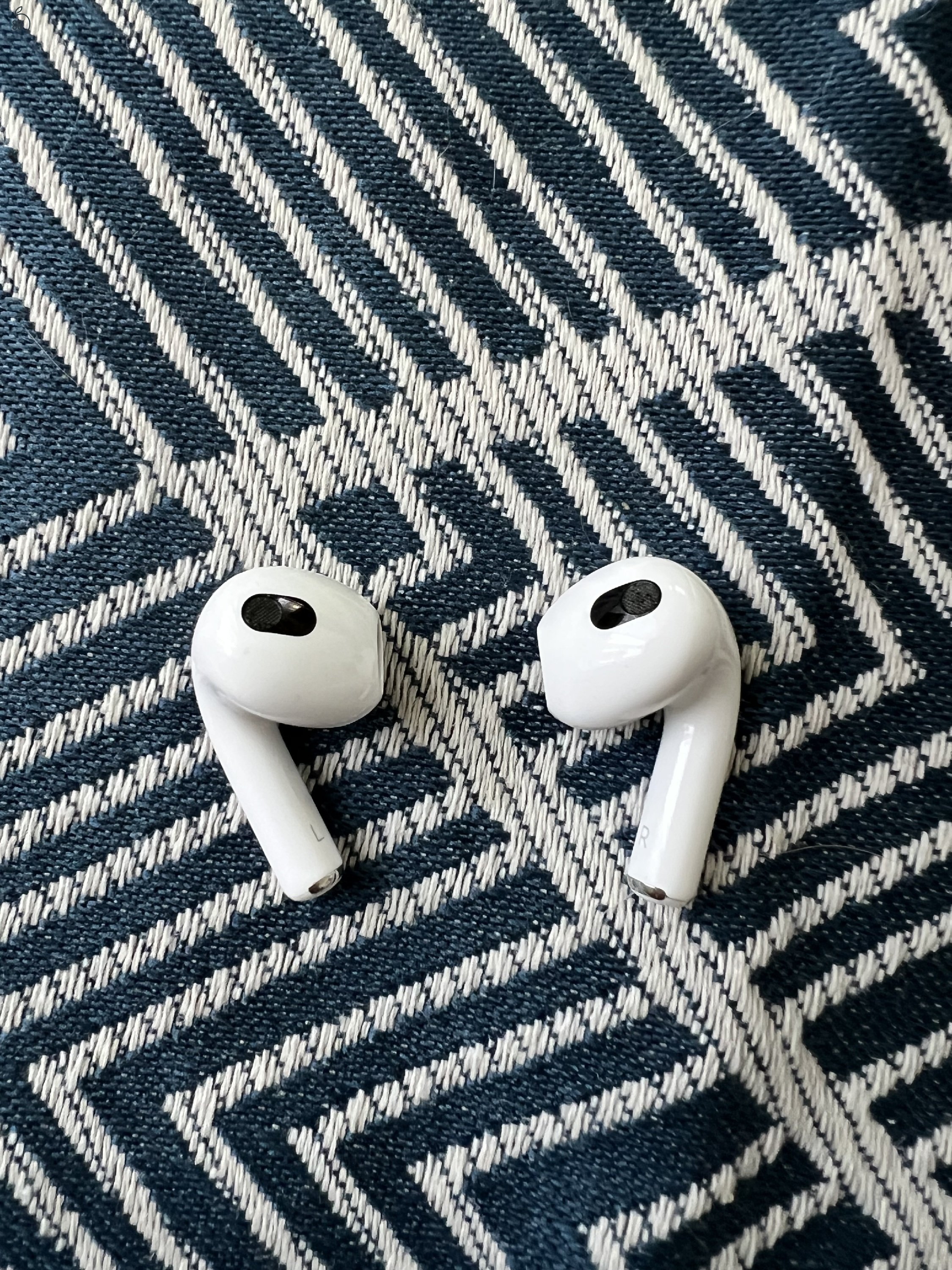 AirPods 3. gen tokkal