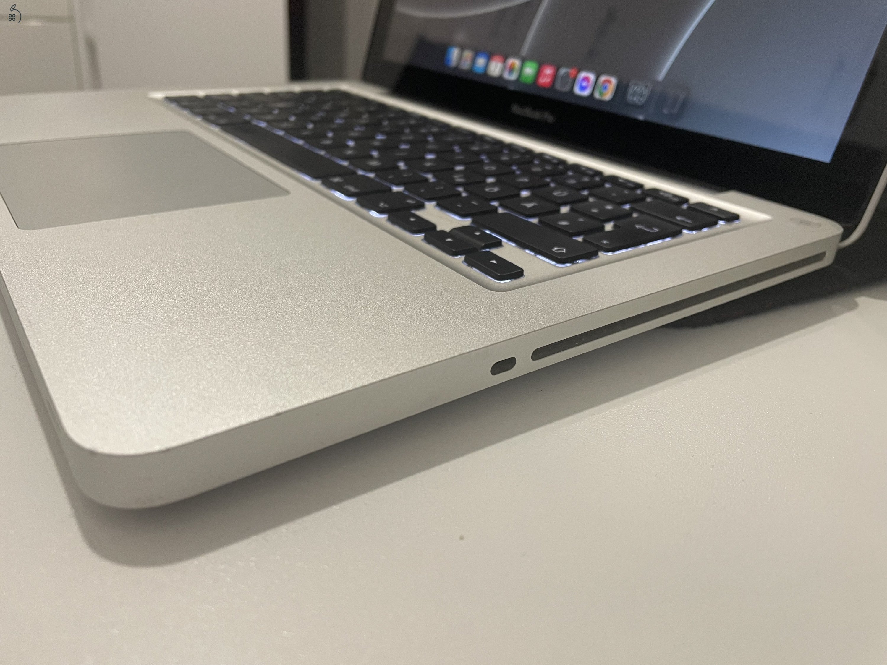 Apple MacBook Pro 13” 2011