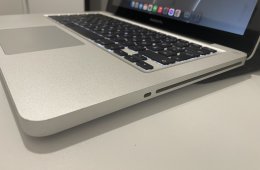 Apple MacBook Pro 13” 2011