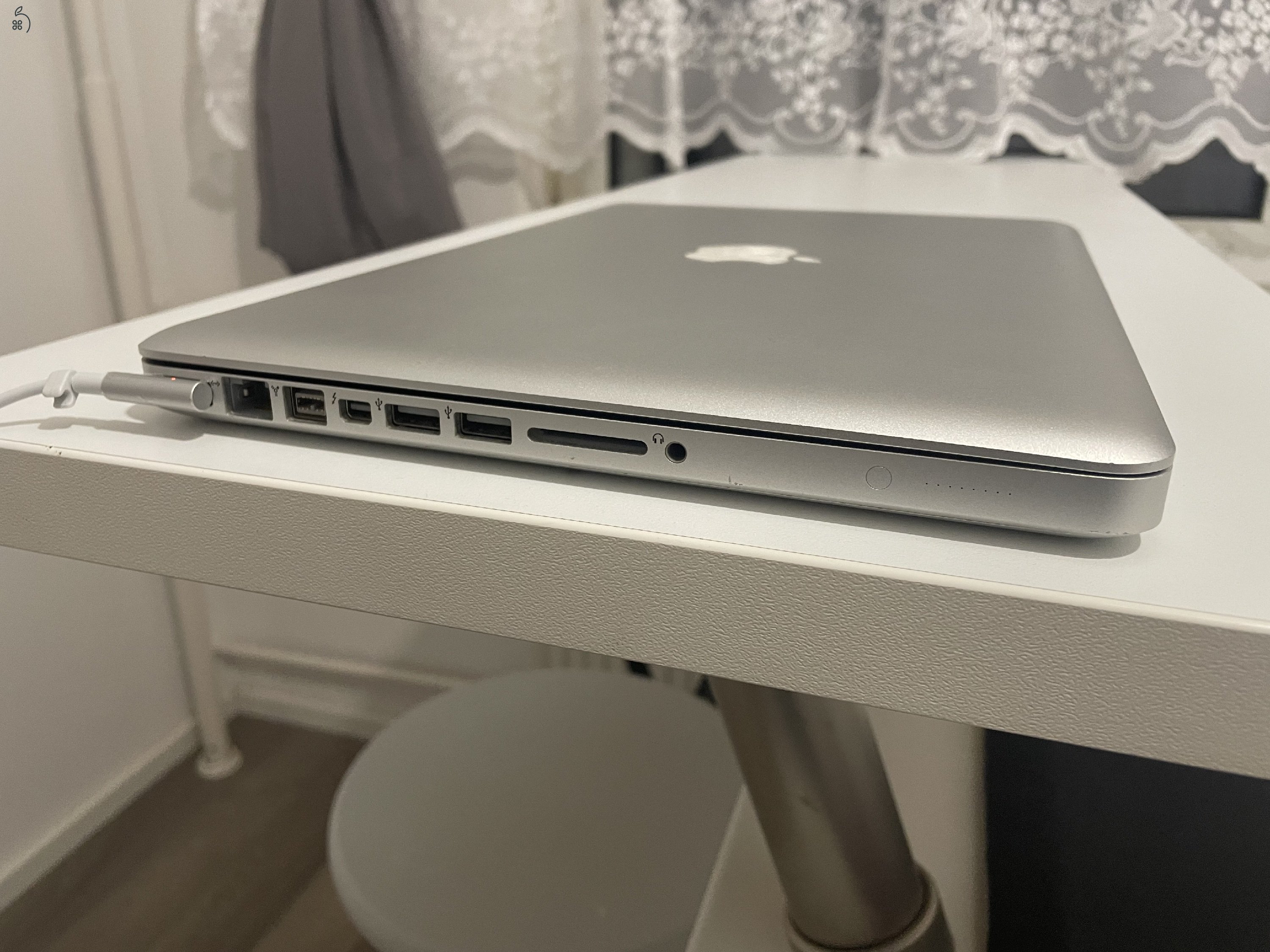 Apple MacBook Pro 13” 2011