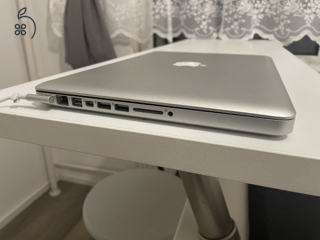 Apple MacBook Pro 13” 2011