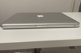 Apple MacBook Pro 13” 2011