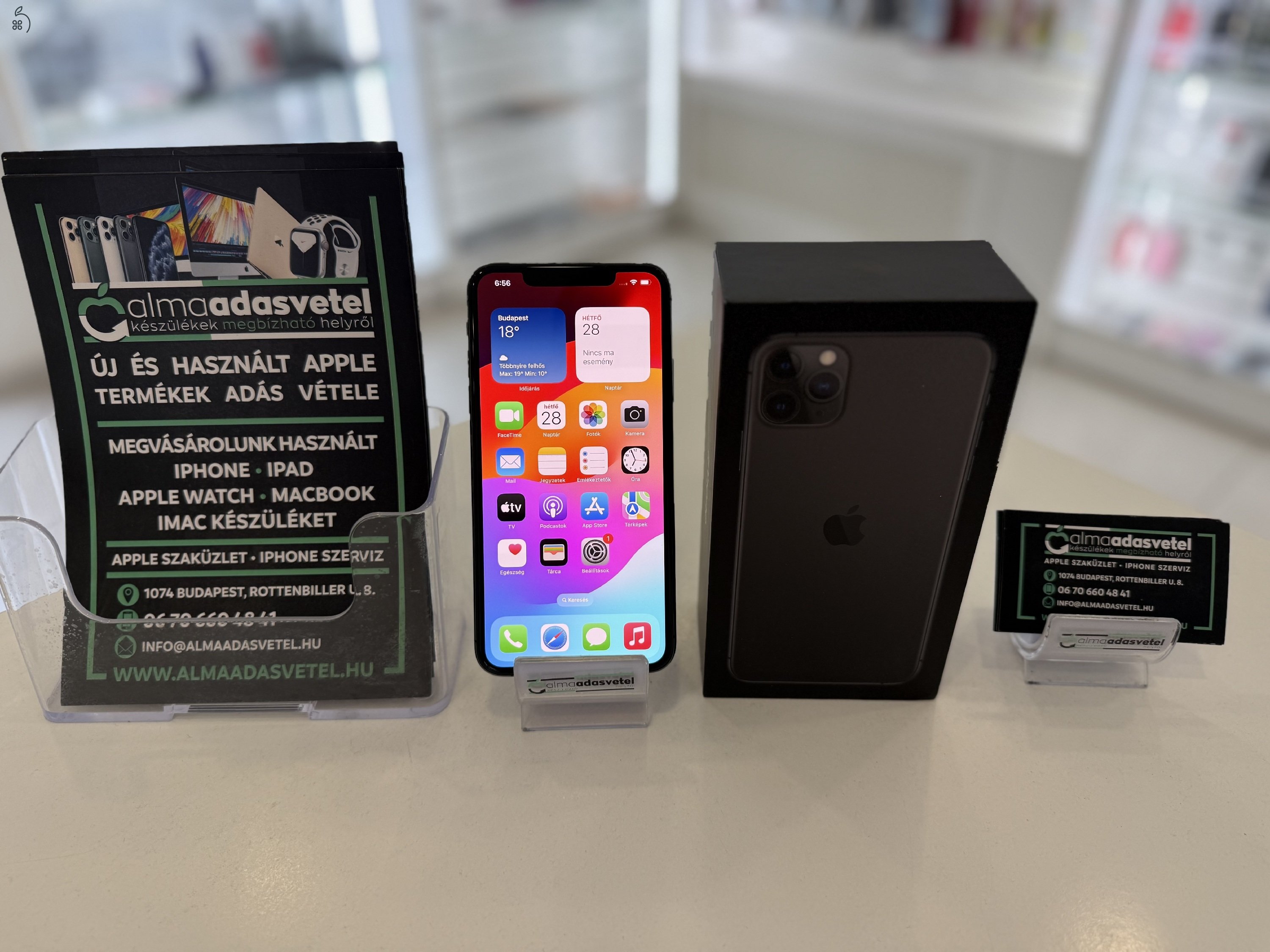 iPhone 11 Pro Max 256GB Független Mint Az Új/1-3 hónap gar./Akku 90%/p3763