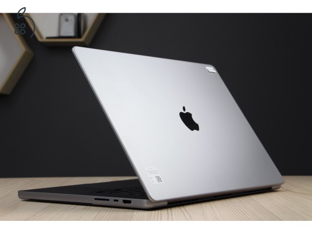 Újszerű Apple Macbook Pro 16