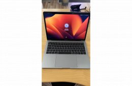 Hibátlan MacBook Pro 13.3