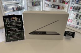 MacBook Pro 2017/8GB/256ssd/Újszerű/1-3 hónap gar./Akku 82%/p3766