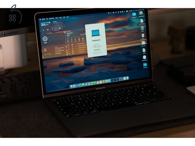 MacBook Air M1 8GB/256GB