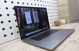 Apple Retina Macbook Pro 16 - 2019 - Használt, megkímélt