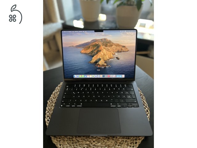 MacBook Pro M3 Pro Patika állapot fekete