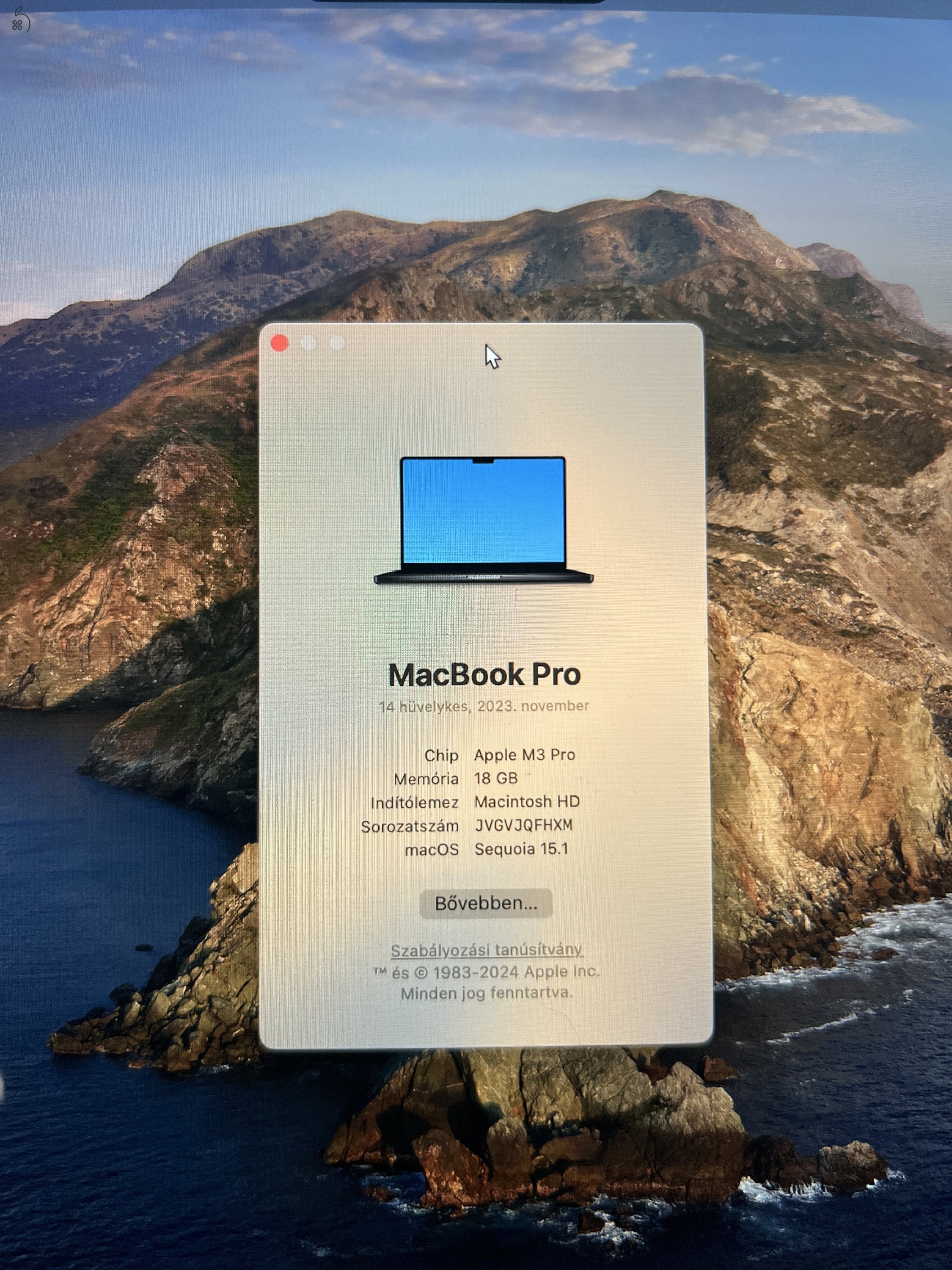 MacBook Pro M3 Pro Patika állapot fekete