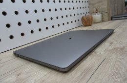 Apple Retina Macbook Pro 15 - 2019 - Használt, megkímélt