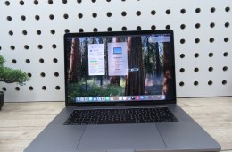 Apple Retina Macbook Pro 15 - 2019 - Használt, megkímélt