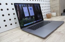 Apple Retina Macbook Pro 16 - 2019 - Használt, megkímélt