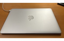 MacBook Air (13