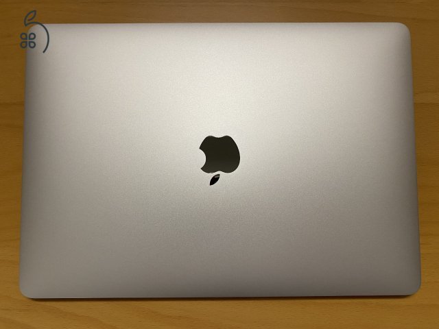 ELADÓ MAKULÁTLAN MacBook Air 2018 i5, 128 GB, MAGYAR billentyűzet, dobozában!