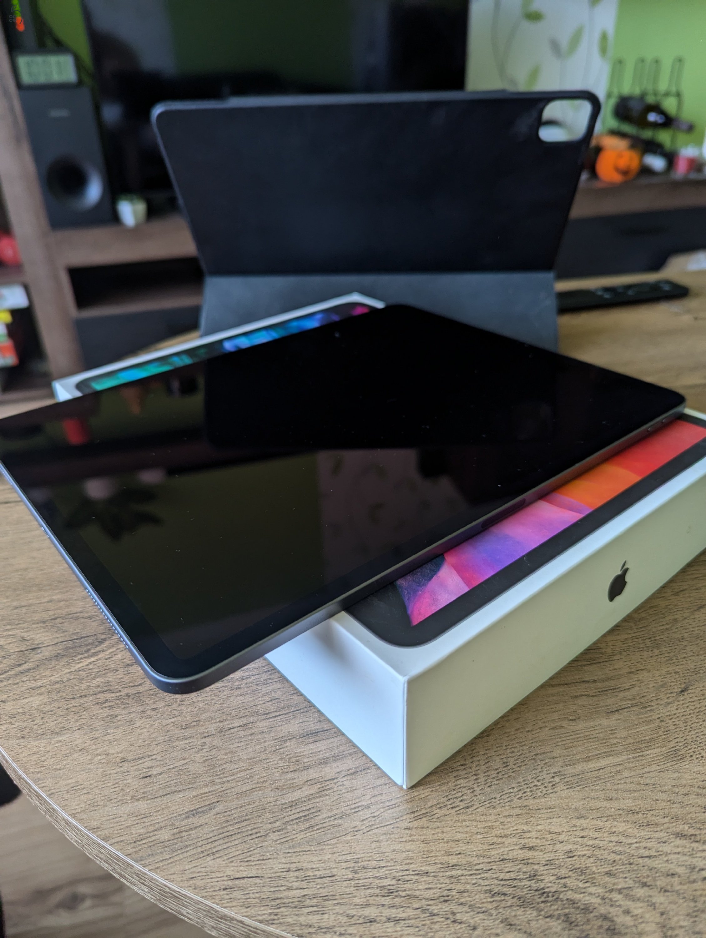 Makulátlan iPad Pro 12.9 256GB 4th gen - tökéletes állapot és működés 