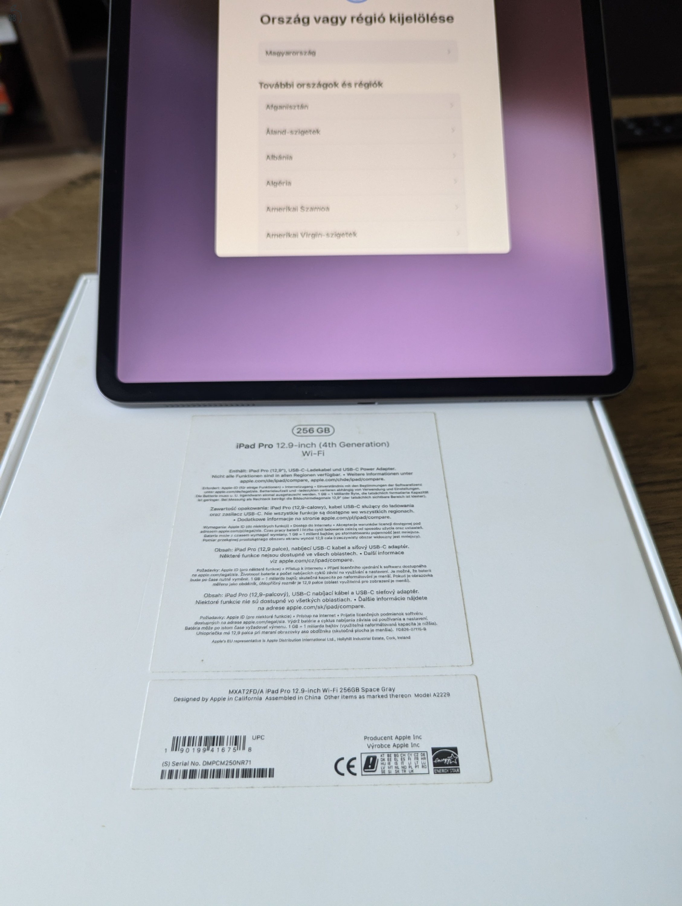 Makulátlan iPad Pro 12.9 256GB 4th gen - tökéletes állapot és működés 