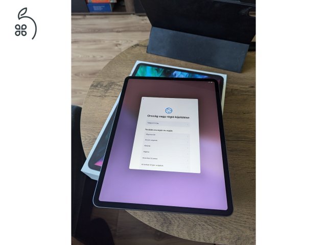 Makulátlan iPad Pro 12.9 256GB 4th gen - tökéletes állapot és működés 