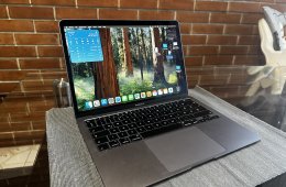 MacBook Air 2020 i3 256 GB