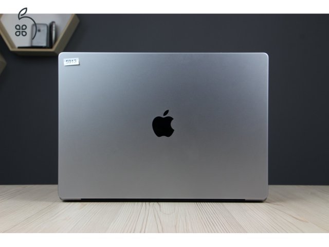 US-005913 MacBook Pro 16