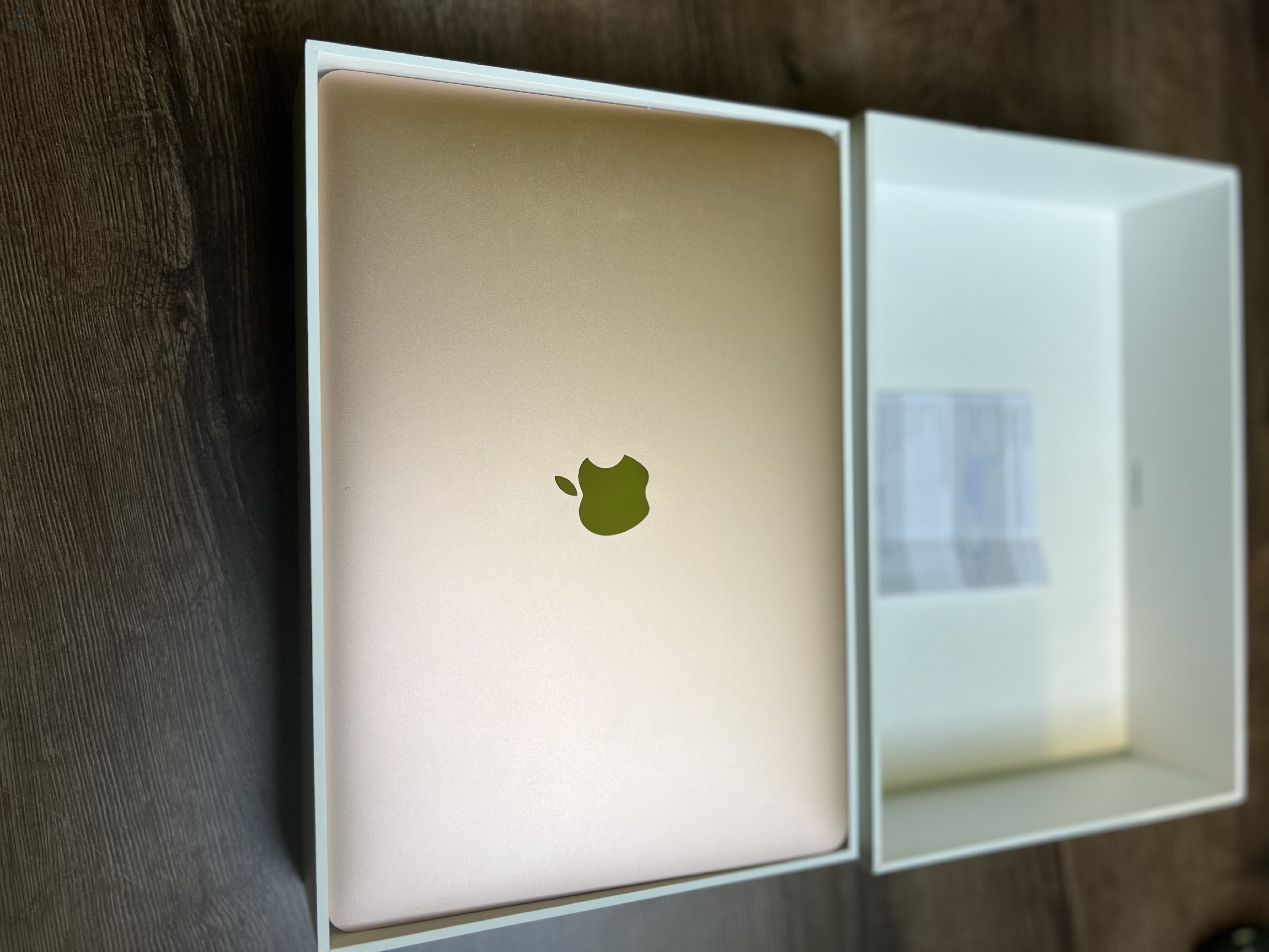 MacBook Air 2020 RoseGold