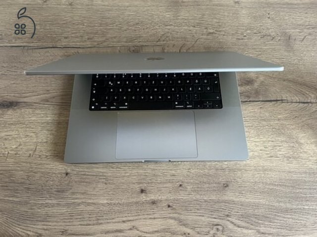 2021 MACBOOK PRO 16