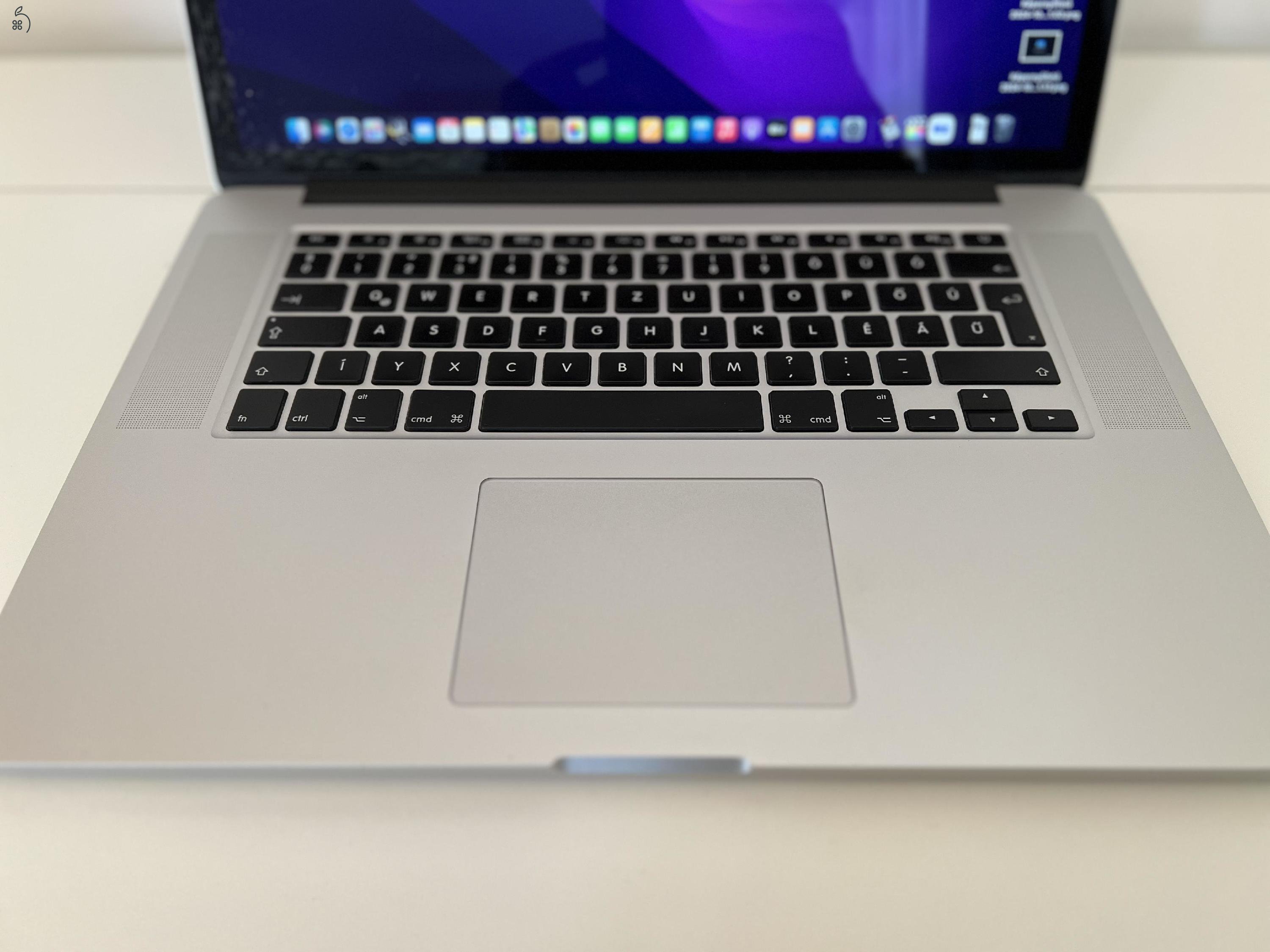 MacBook Pro 2015 közepe