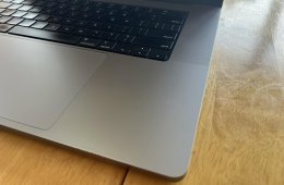 MacBook Pro 16