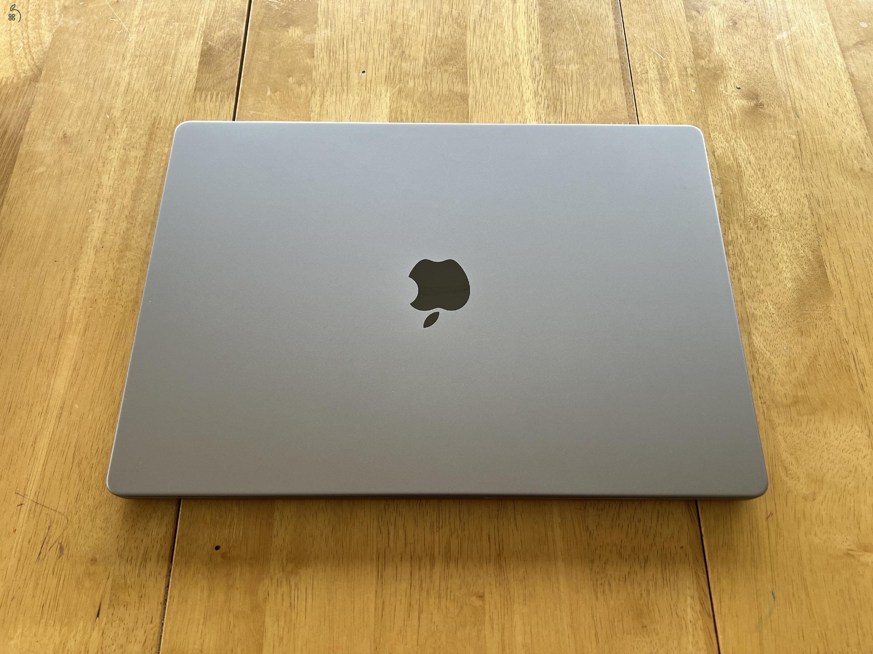 MacBook Pro 16