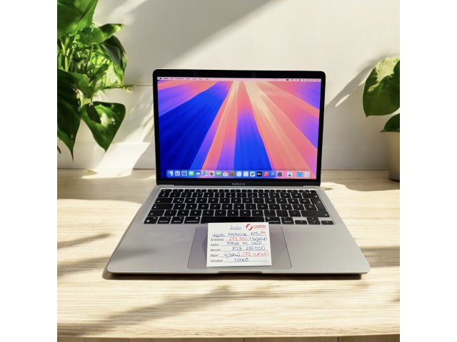 76. Apple MacBook Air M1 - 2020 - 256 GB SSD - 8 GB RAM - 73 ciklus