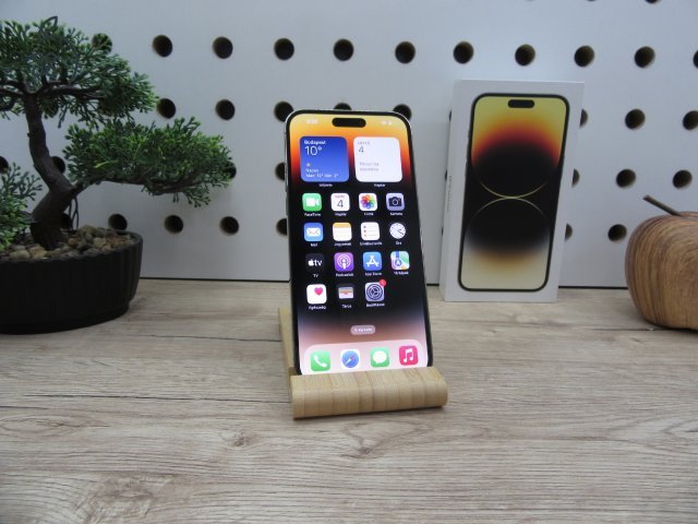 Apple iPhone 14 Pro Max - Gold - Használt, megkímélt