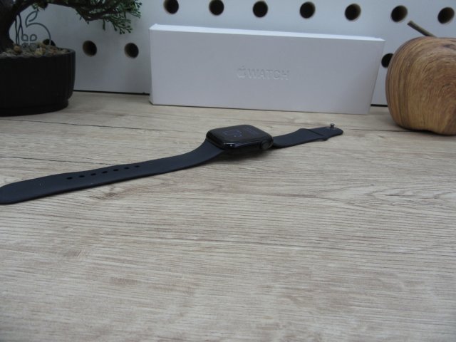 Apple Watch 9 - 45 mm - Használt, megkímélt