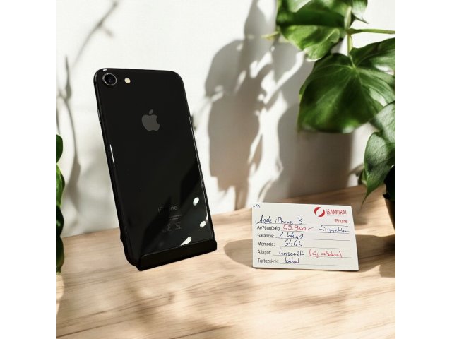 19. Apple iPhone 8 - 64 GB - Fekete - Független - ÚJ AKKU