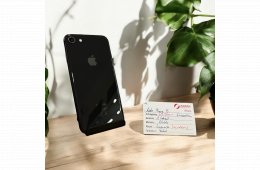 19. Apple iPhone 8 - 64 GB - Fekete - Független - ÚJ AKKU