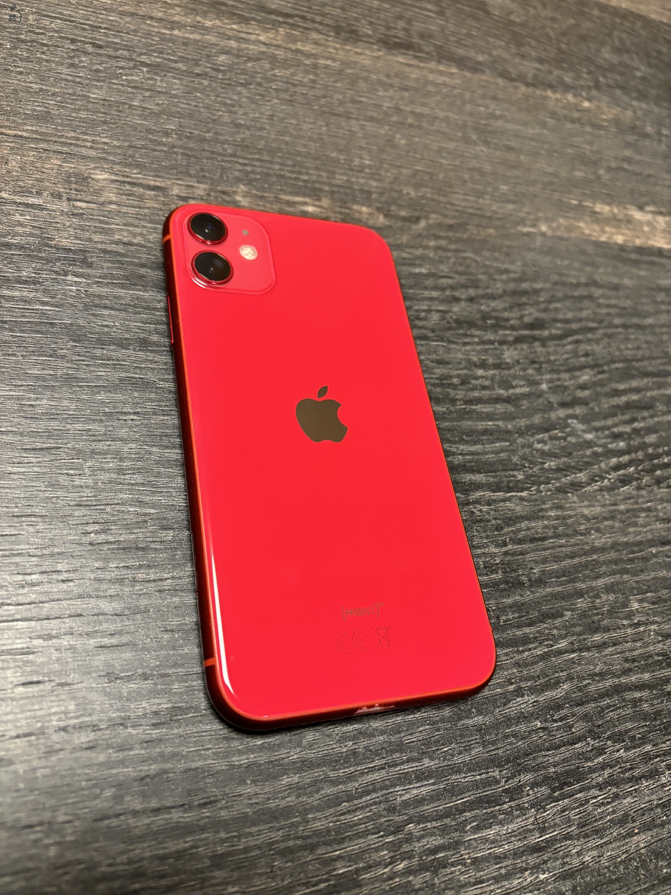 Eladó 128 GB-os iPhone 11 kiváló állapotban tartozékokkal! 