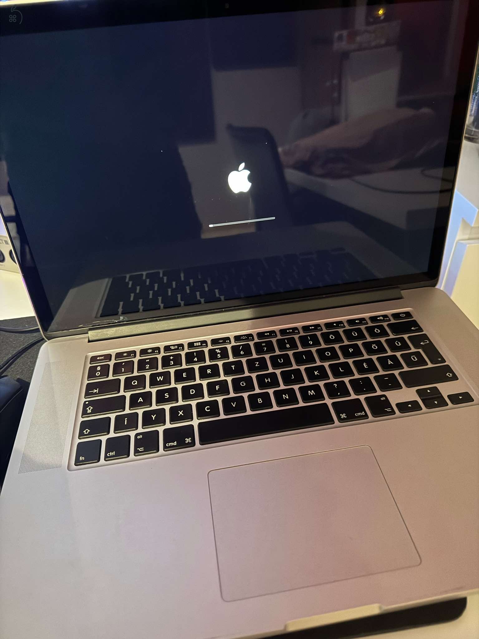 Macbook Pro A1398 eladó!