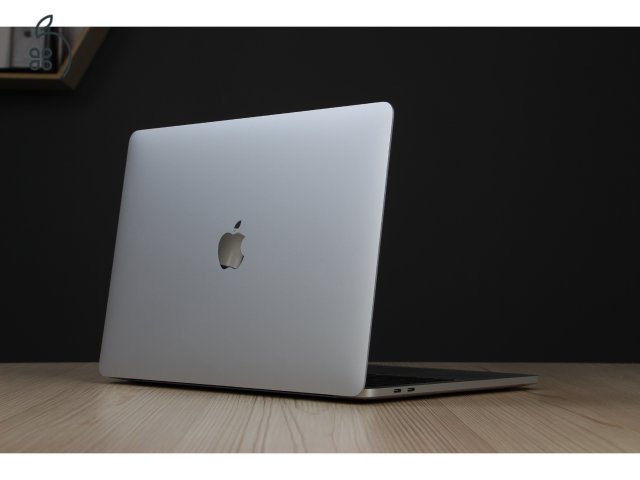 Apple Macbook Pro 13