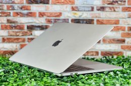 Apple Macbook PRO 2017 13