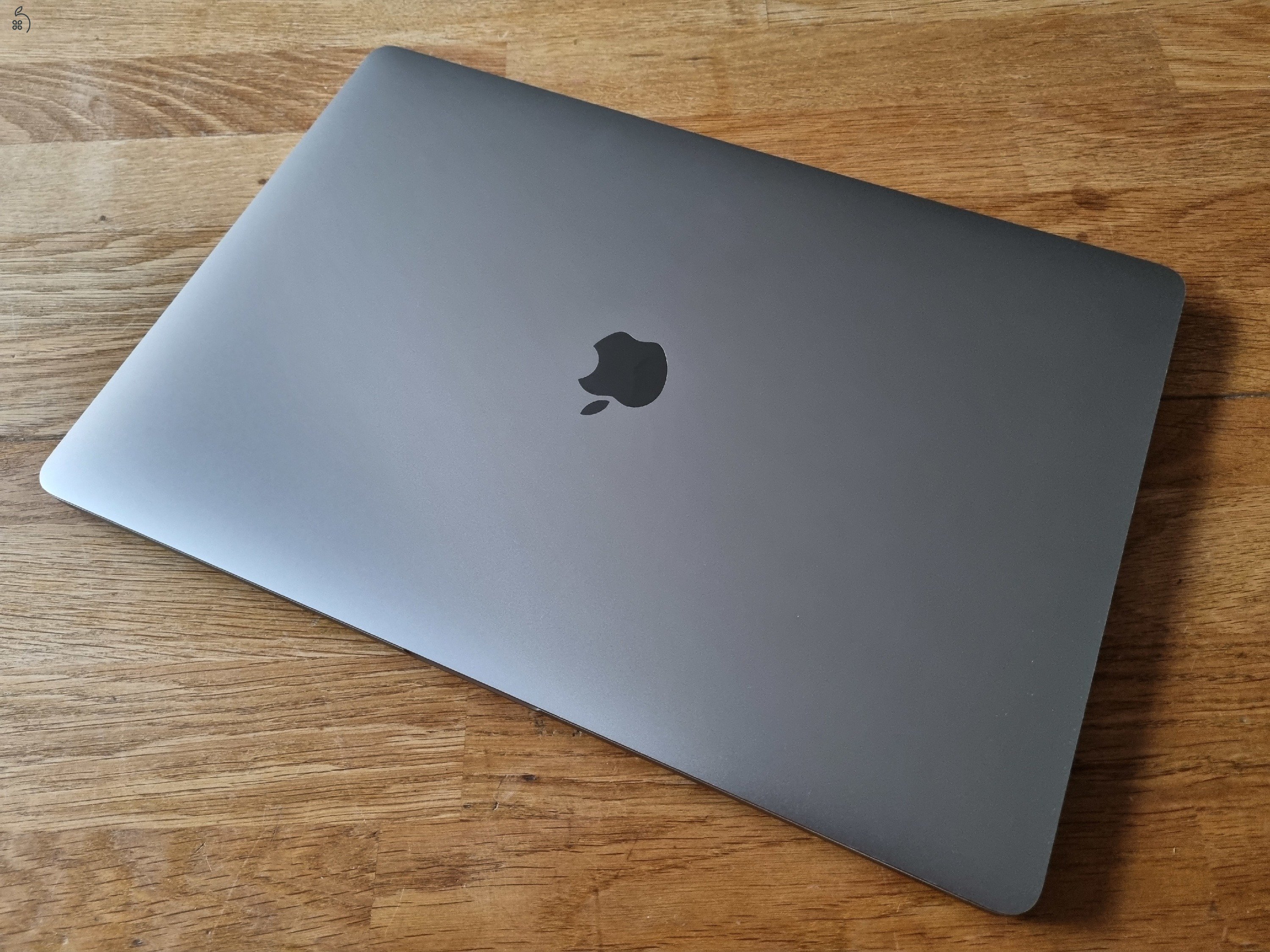 MacBook Pro Retina 16