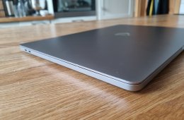 MacBook Pro Retina 16