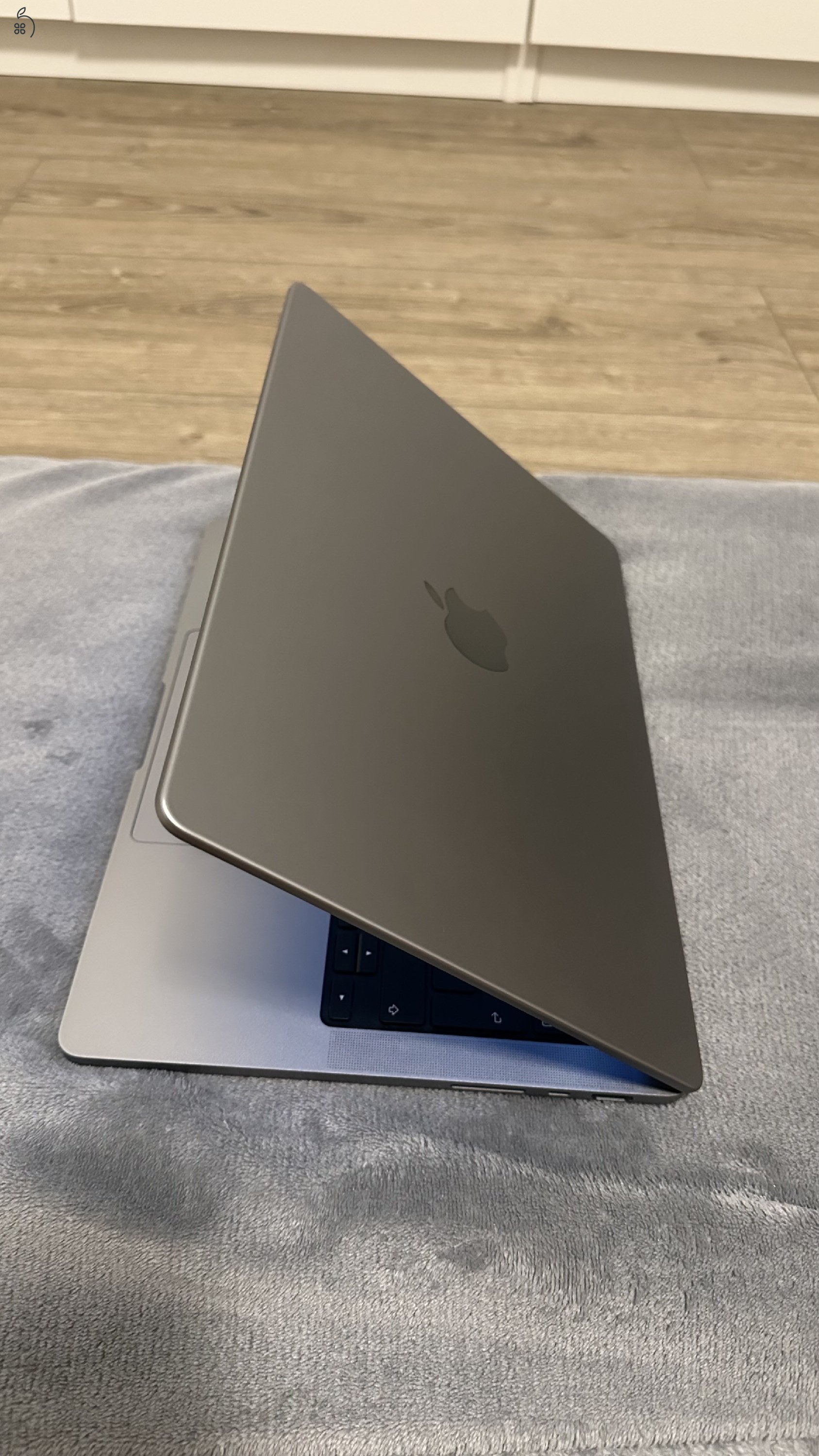 2021 M1 Pro MacBook Pro 14