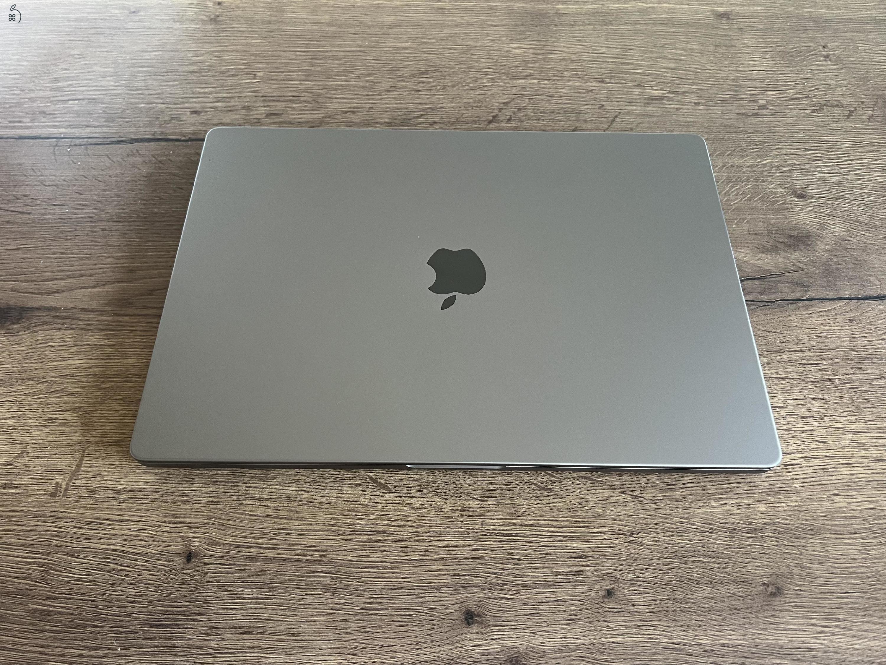 Akku 100% - MacBook Pro 16