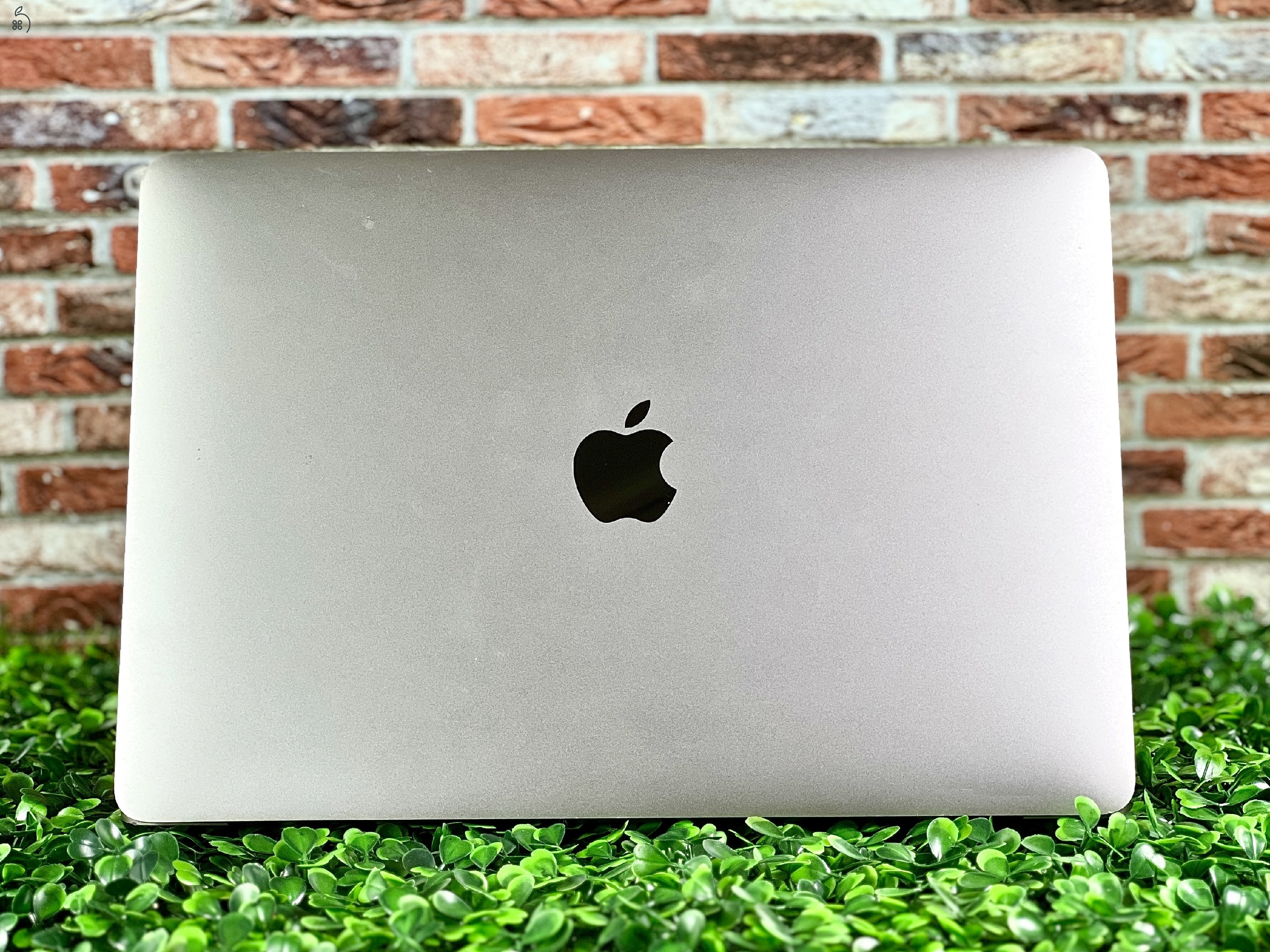 Apple Macbook PRO 2017 13