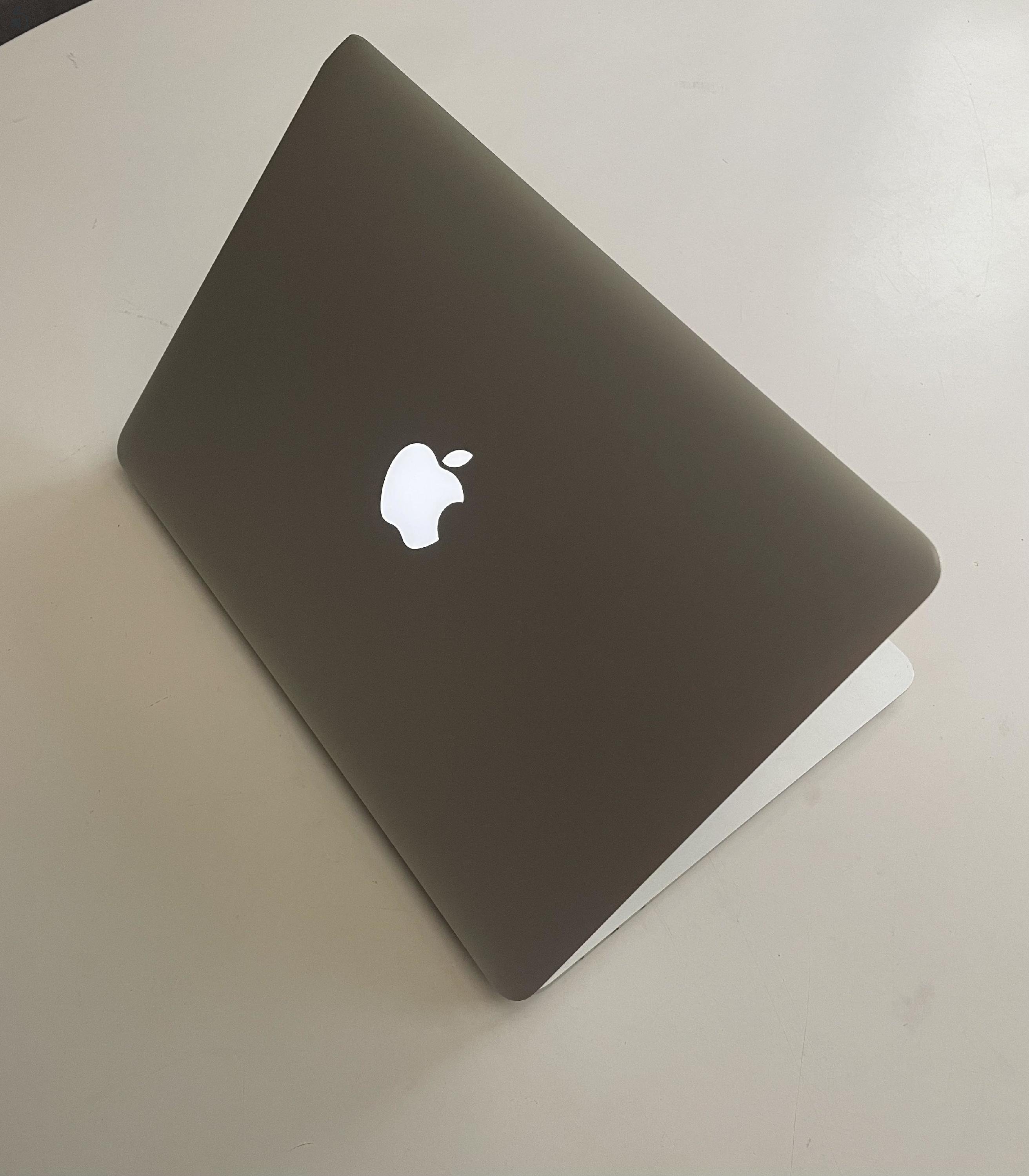 MacBook Air 13