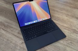 MacBook Air 2022 M2 éjfekete