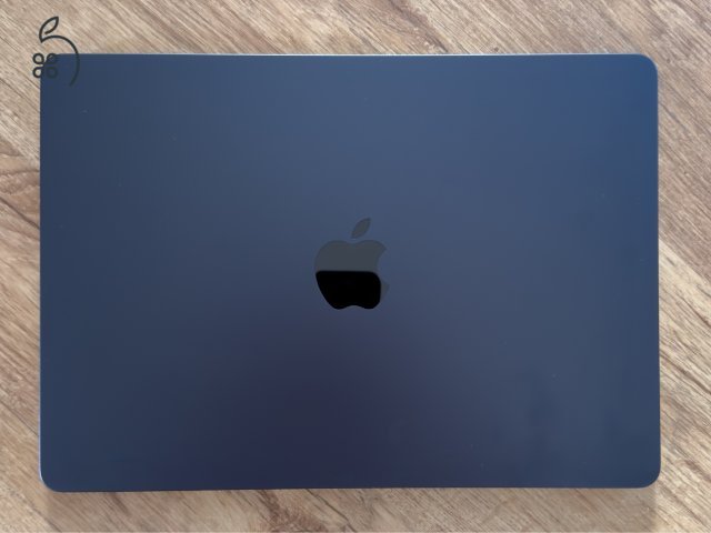 MacBook Air 2022 M2 éjfekete